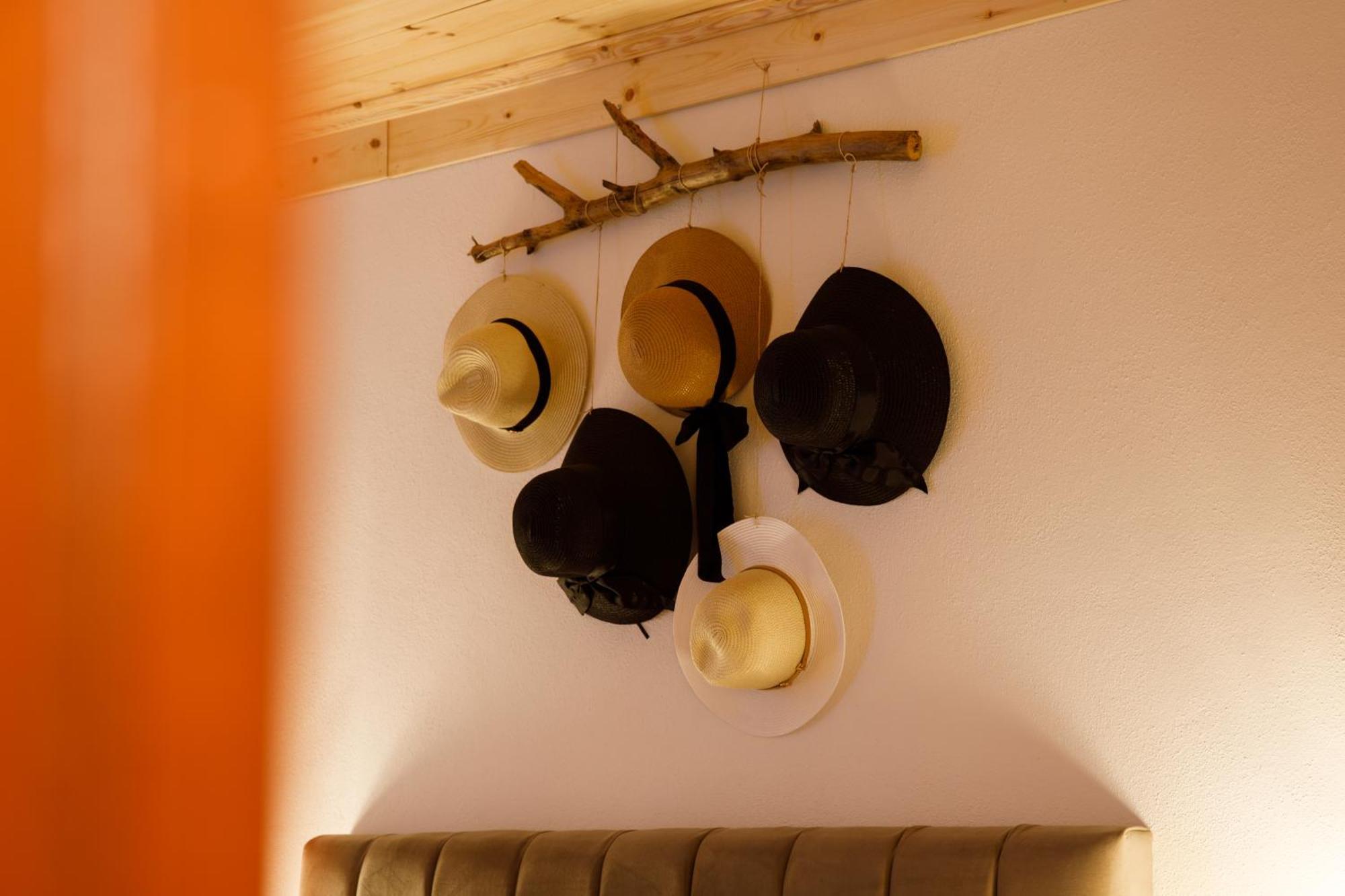 Guva Guest House Gjirokaster Luaran gambar