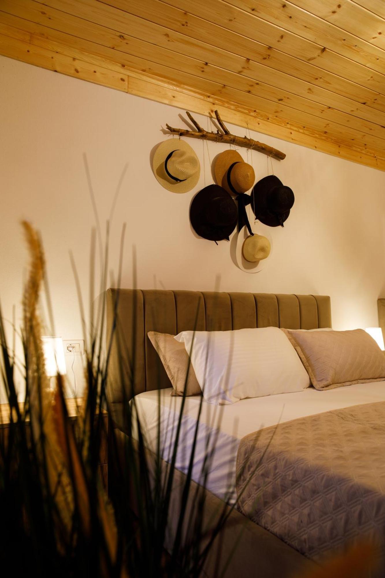 Guva Guest House Gjirokaster Luaran gambar