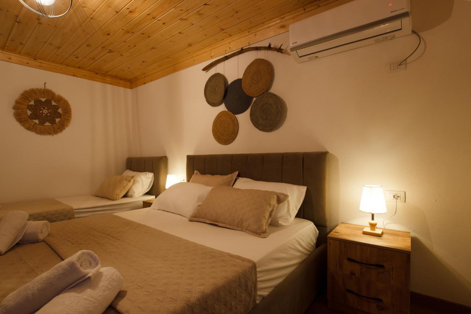 Guva Guest House Gjirokaster Luaran gambar